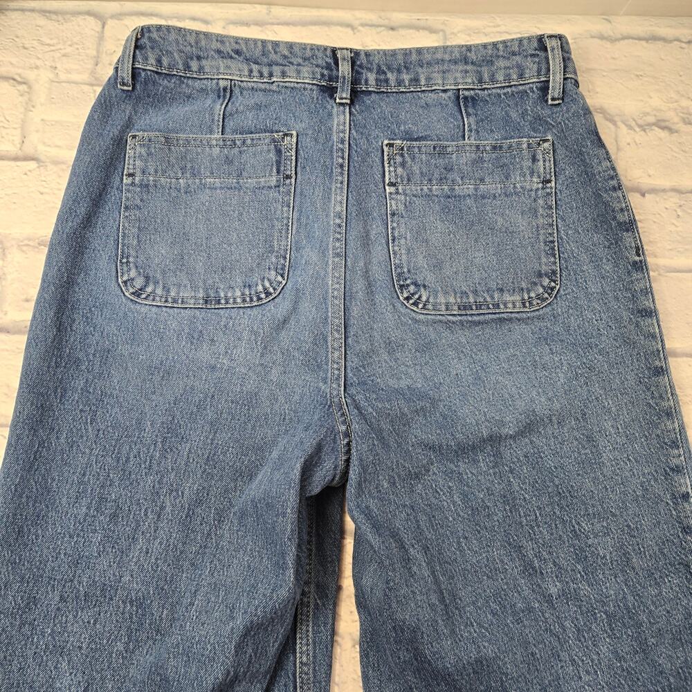 Free Assembly Super High Wide Leg Jeans Patch Pockets Artistic Wash size 10 - Picture 10 of 16